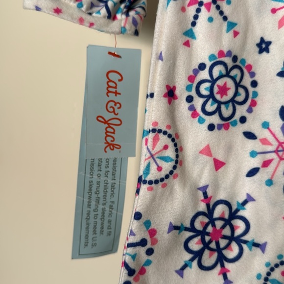 HOLIDAY CAT & JACK CREAM WITH BLUE SNOWFLAKES LONG SLEEVE NIGHTGOWN SIZE M 7/8 - Picture 6 of 10